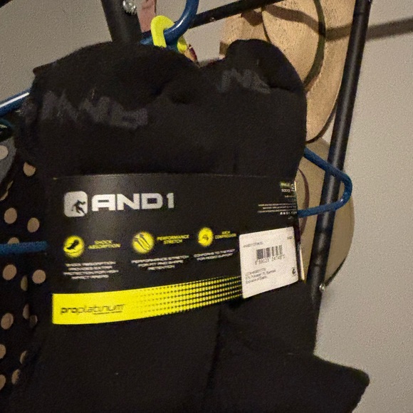 And 1 ankle socks - Picture 2 of 2